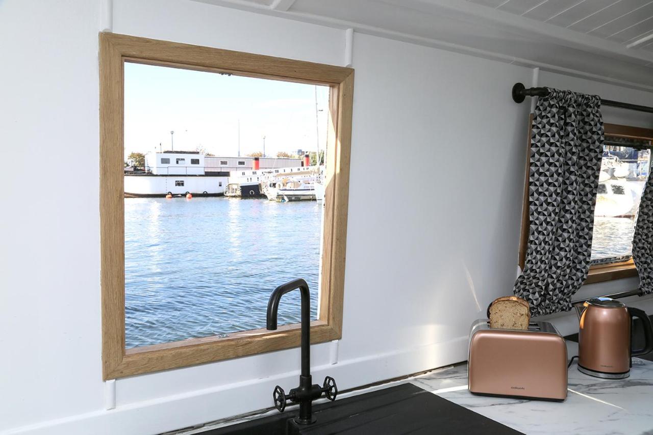 Hotel The Liverpool Boat Exterior foto
