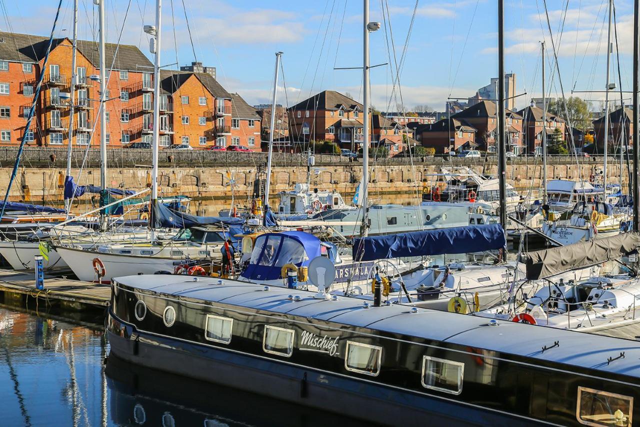 Hotel The Liverpool Boat Exterior foto